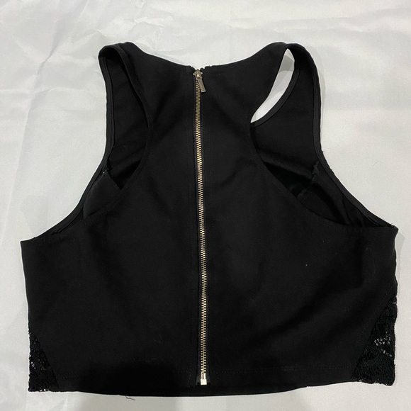 BeBe Crop Top - Picture 2 of 2